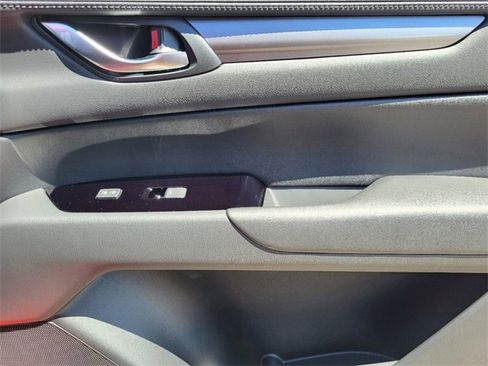 New 2025 MAZDA CX-5 AWD 2.5 S w/ Preferred Package image 13