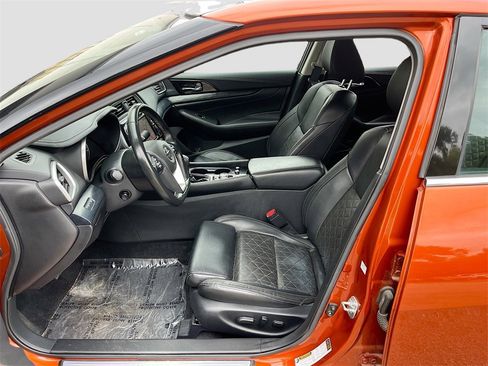 Used 2021 Nissan Maxima Platinum w/ Sport Mat Group image 21