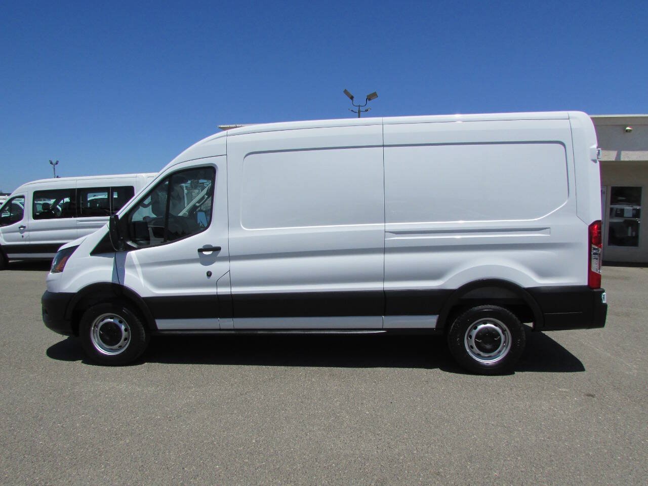 Used 2025 Ford Transit 250 148 Medium Roof w/ Load Area Protection Package RWD image 9