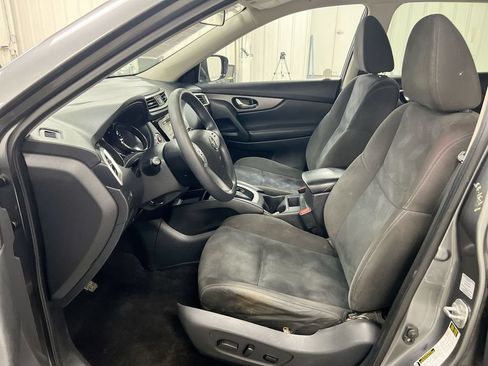 Used 2015 Nissan Rogue SV AWD/4WD image 19