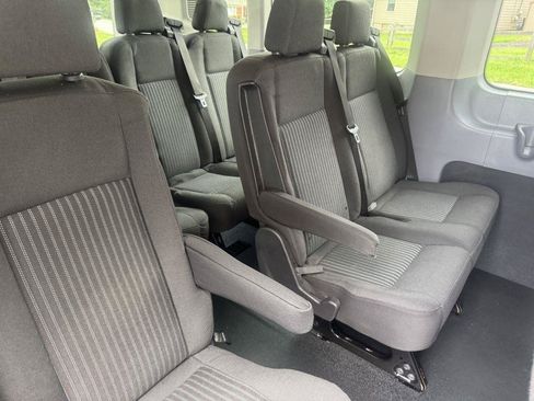Used 2018 Ford Transit 350 XLT RWD image 15