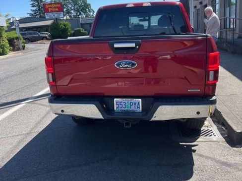 Used 2018 Ford F150 XLT w/ Equipment Group 302A Luxury AWD/4WD image 4