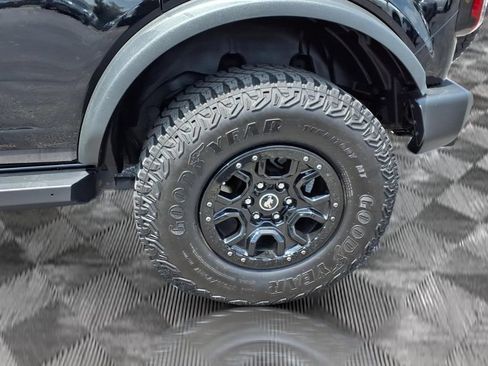 Used 2022 Ford Bronco Wildtrak AWD/4WD image 23