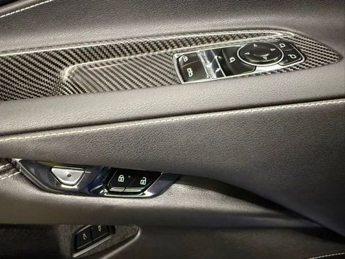 Used 2023 Chevrolet Corvette Stingray w/ Z51 Performance Package image 29