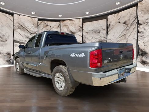 Used 2006 Dodge Dakota Laramie image 8