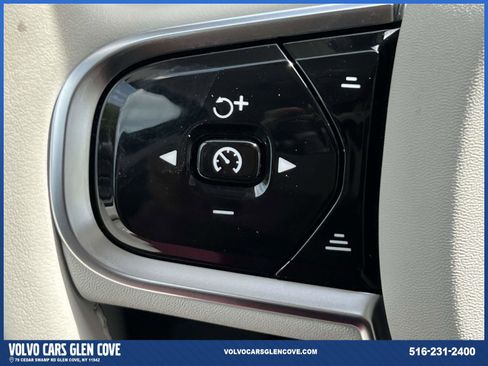 Used 2025 Volvo XC60 T8 Plus w/ Protection Package Premier image 21
