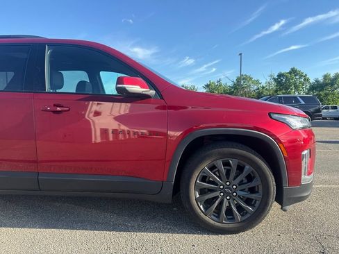 Used 2023 Chevrolet Traverse RS AWD/4WD image 12