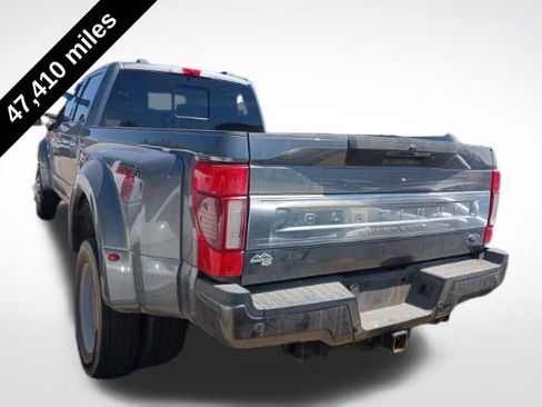 Used 2021 Ford F450 Platinum w/ FX4 Off-Road Package AWD/4WD image 2