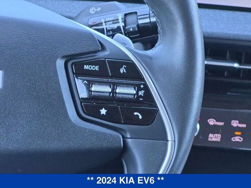 Used 2024 Kia EV6 Light AWD/4WD image 20