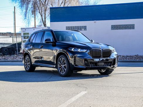New 2026 BMW X5 xDrive40i w/ M Sport Package image 7