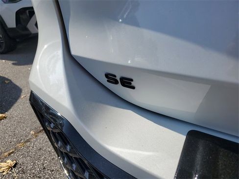 New 2026 Volkswagen Tiguan SE R-Line image 7