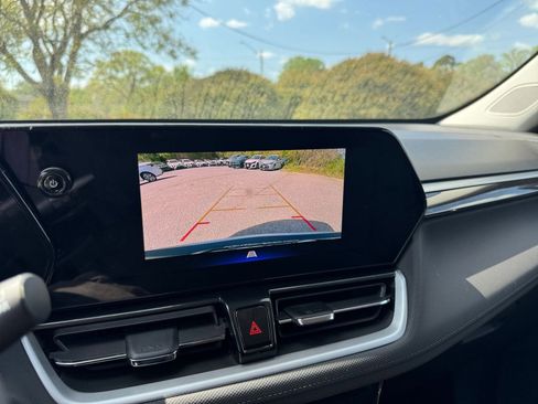 Used 2025 Chevrolet TrailBlazer LT image 17