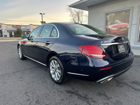 Used 2019 Mercedes-Benz E 300 4MATIC image 5