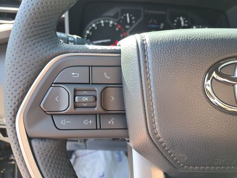 New 2026 Toyota Tundra SR5 image 18