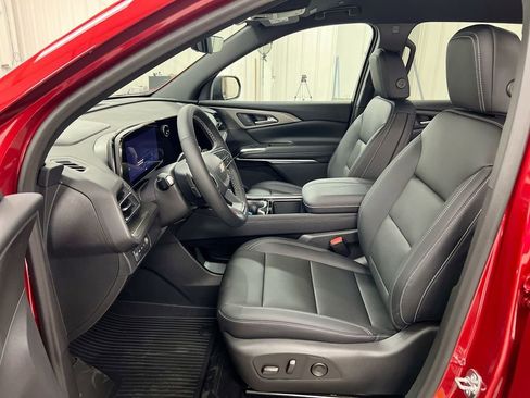 New 2026 Chevrolet Traverse LT w/ Driver Confidence Package AWD/4WD image 20