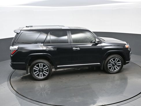 Used 2024 Toyota 4Runner Limited image 42