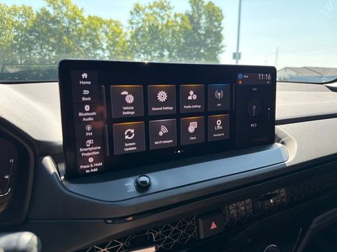 Used 2023 Honda Accord Sport image 31