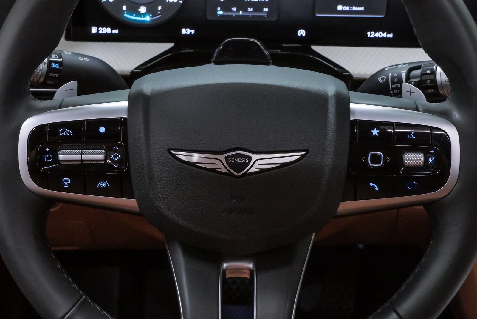 Certified 2025 Genesis GV80 2.5T Prestige AWD/4WD image 21