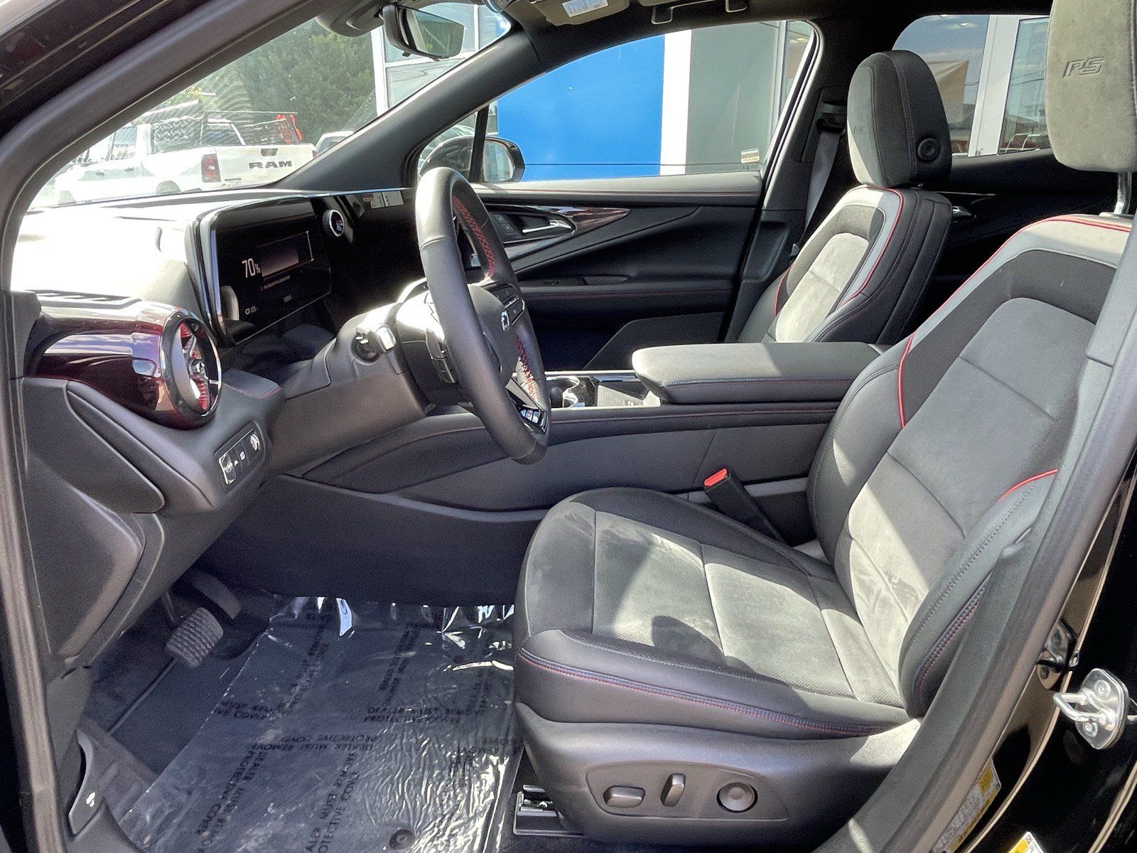 Used 2024 Chevrolet Blazer EV RS RWD image 11