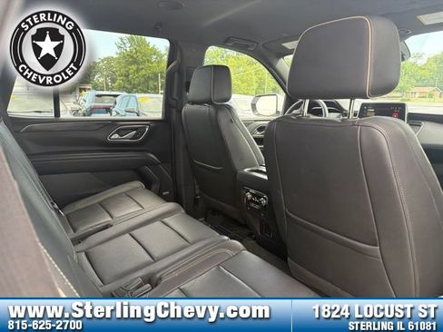Used 2024 GMC Yukon SLT AWD/4WD image 14