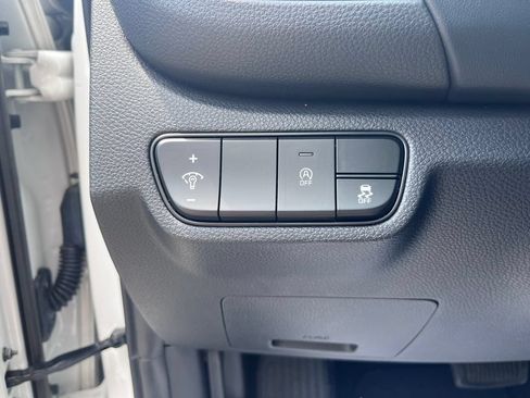 Certified 2024 Kia Seltos EX AWD/4WD image 12