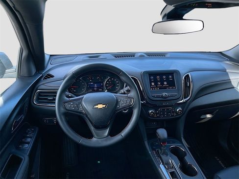 Used 2024 Chevrolet Equinox RS image 21