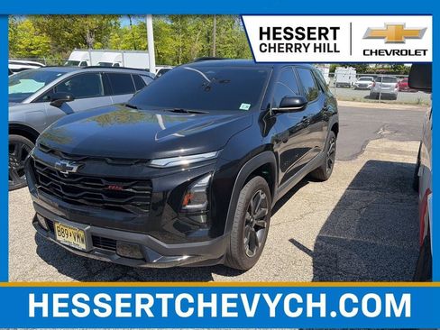 Used 2025 Chevrolet Equinox RS FWD image 1