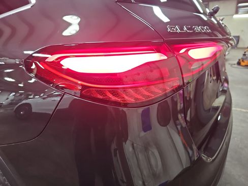 New 2026 Mercedes-Benz GLC 300 4MATIC image 36