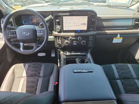 New 2026 Ford F250 Lariat w/ Black Appearance Package AWD/4WD image 20