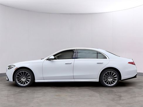 New 2025 Mercedes-Benz S 580 4MATIC Sedan image 6