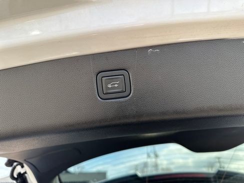 Certified 2025 Chevrolet Blazer LT w/ Sound & Technology Package image 13