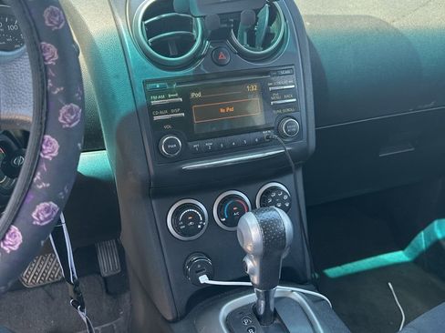 Used 2012 Nissan Rogue S w/ Special Edition Pkg image 24