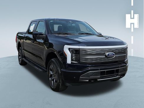 Used 2023 Ford F150 Lightning Lariat AWD/4WD image 1