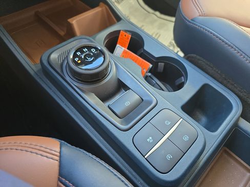 Used 2023 Ford Maverick Lariat w/ Lariat Luxury Package image 27