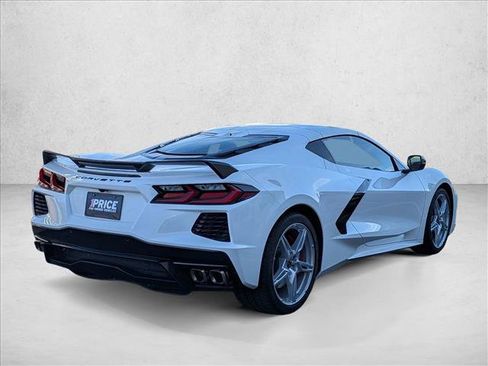 Used 2024 Chevrolet Corvette Stingray Preferred Cpe w/ Z51 Performance Package image 5