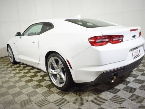 Used 2021 Chevrolet Camaro LT image 6
