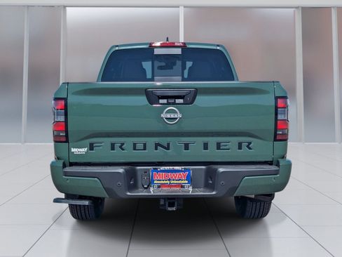 New 2026 Nissan Frontier SV w/ Tow Package RWD image 4