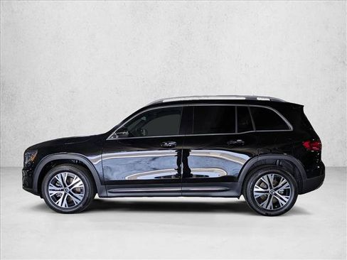 Certified 2025 Mercedes-Benz GLB 250 image 12