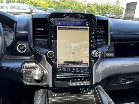 Used 2019 RAM 1500 Limited AWD/4WD image 13