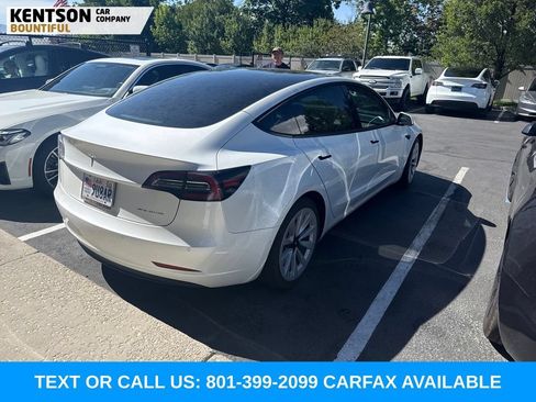 Used 2022 Tesla Model 3 Long Range AWD/4WD image 3