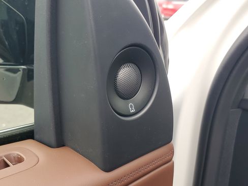 New 2026 Lincoln Navigator L Reserve image 9