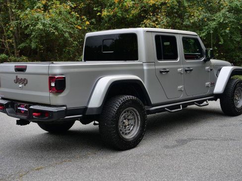 Used 2020 Jeep Gladiator Rubicon image 12