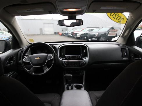 Used 2020 Chevrolet Colorado LT RWD image 14