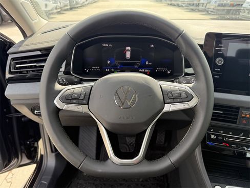New 2026 Volkswagen Jetta SE image 14