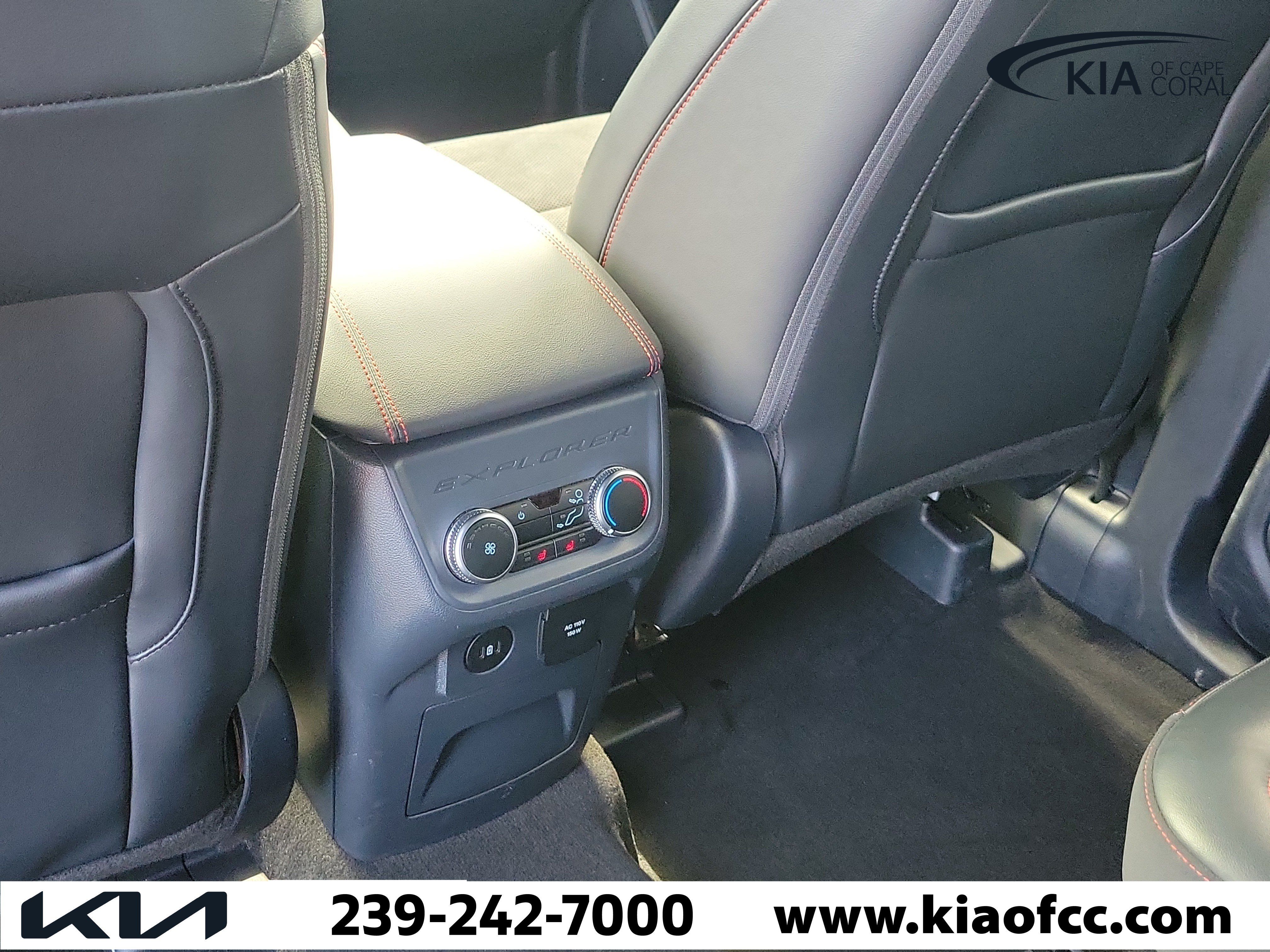 Used 2025 Ford Explorer ST w/ Sun And Sound Package RWD image 15