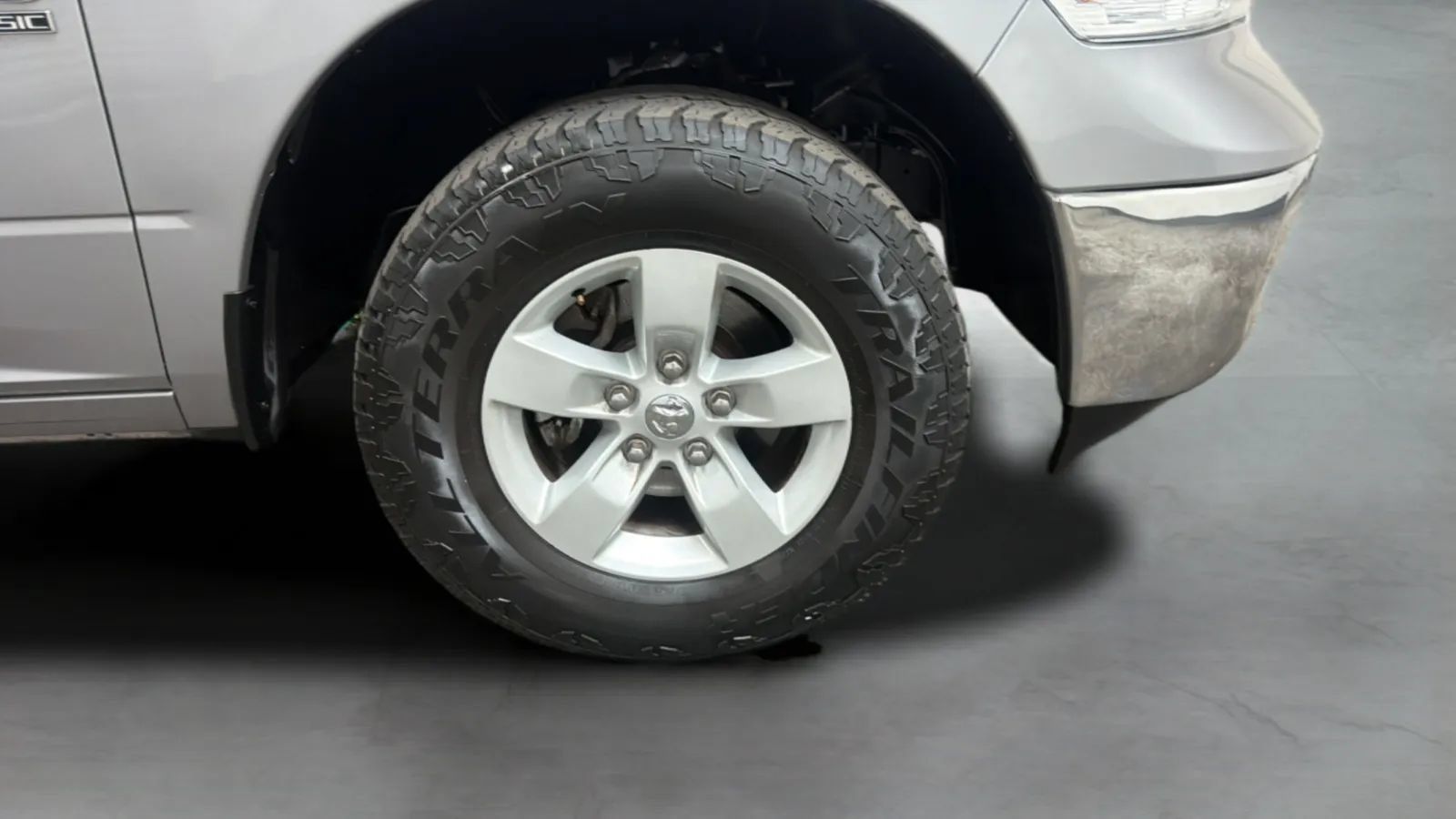 Used 2020 RAM 1500 Classic SLT w/ Trailer & Traction Group AWD/4WD image 26