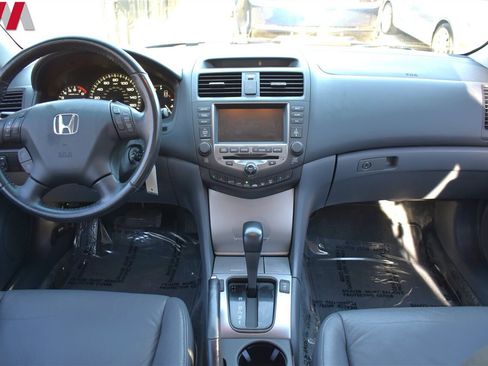 Used 2007 Honda Accord EX image 12