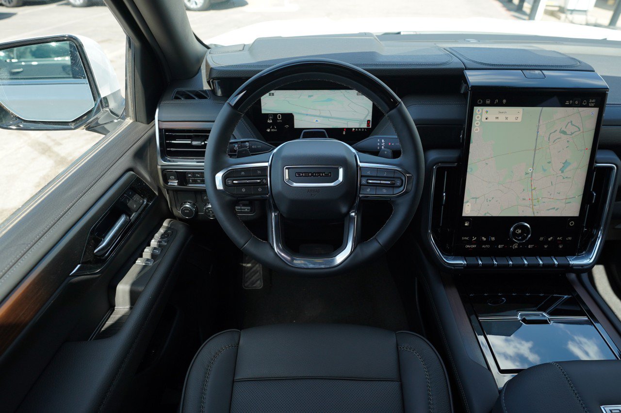 New 2026 GMC Yukon Denali w/ Advanced Technology Package RWD image 17