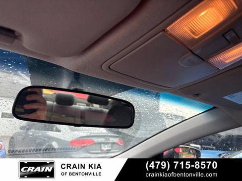 Used 2015 Hyundai Elantra SE FWD image 20