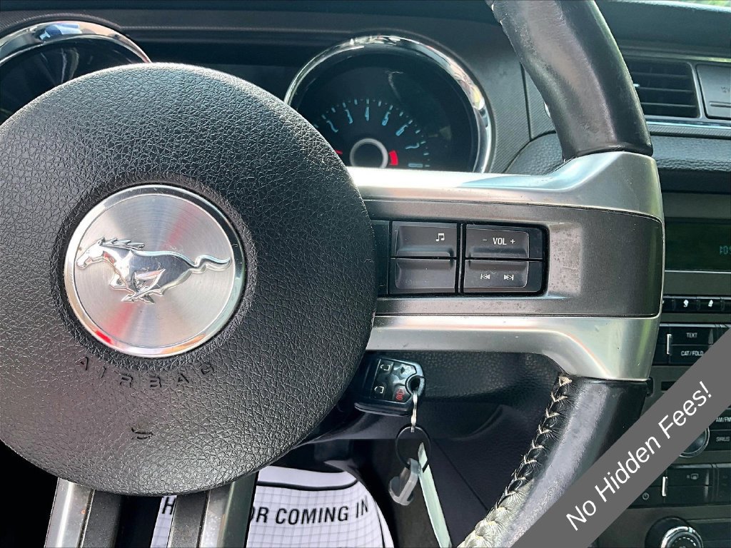 Used 2014 Ford Mustang GT RWD image 17